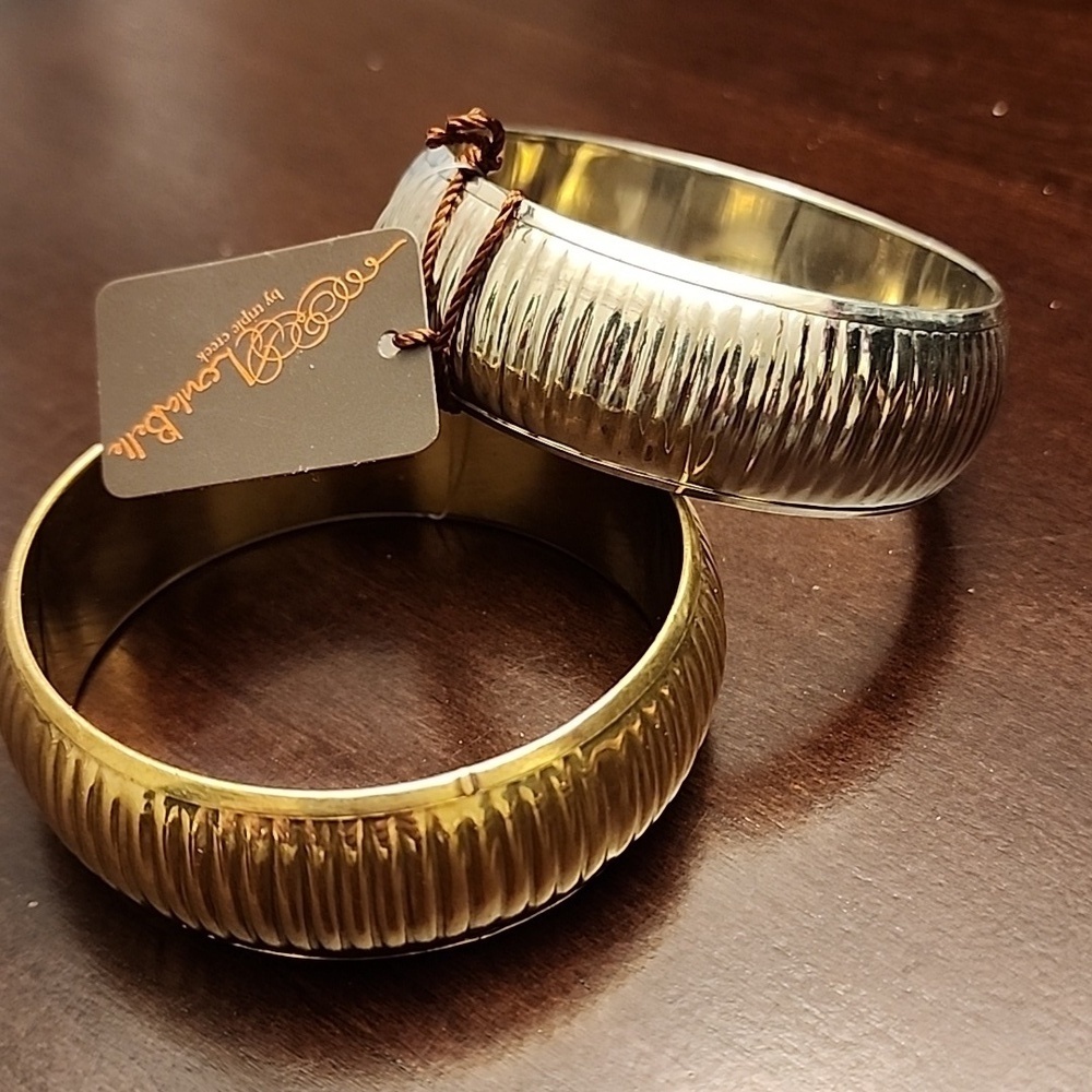 Loula Belle Bangle Set of 2